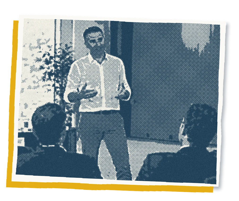 Mikael Mourey in a working session with a group of managers
